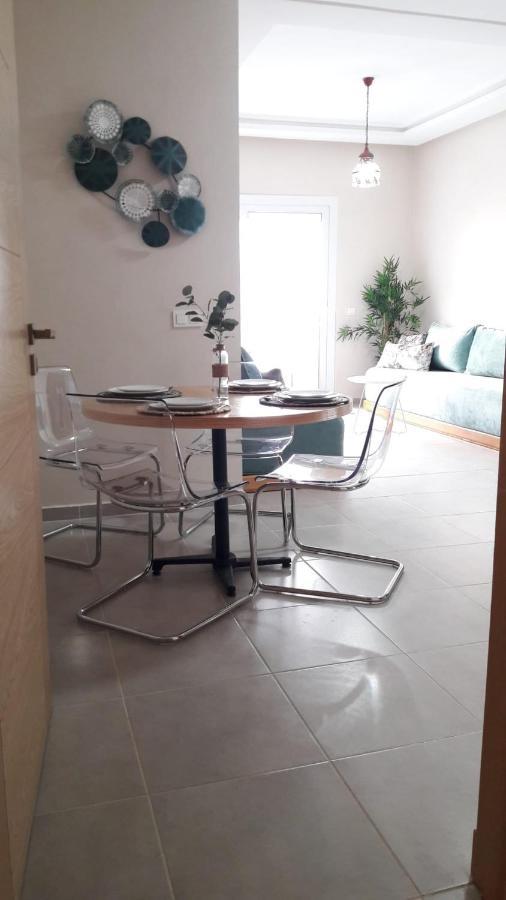 Appart. Luxueux Avec Piscine, Cosy, Bien Situe Bouznika ภายนอก รูปภาพ