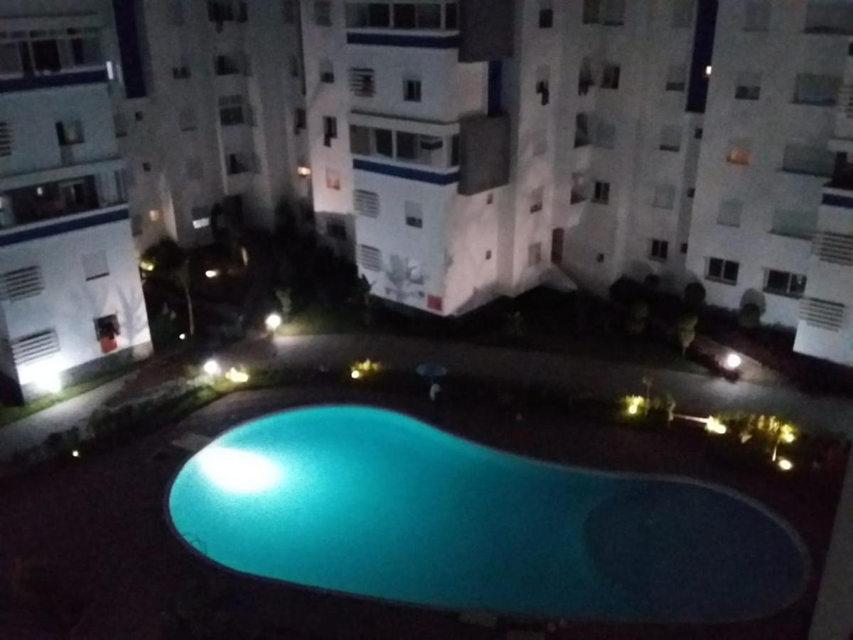 Appart. Luxueux Avec Piscine, Cosy, Bien Situe Bouznika ภายนอก รูปภาพ